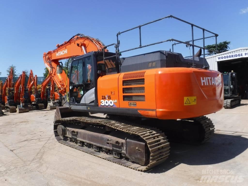 Hitachi ZX 300 LC-6 Kāpurķēžu ekskavatori