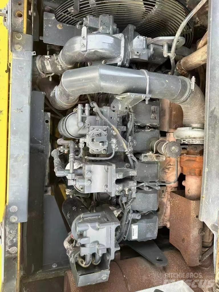 Komatsu 450-8 Kāpurķēžu ekskavatori