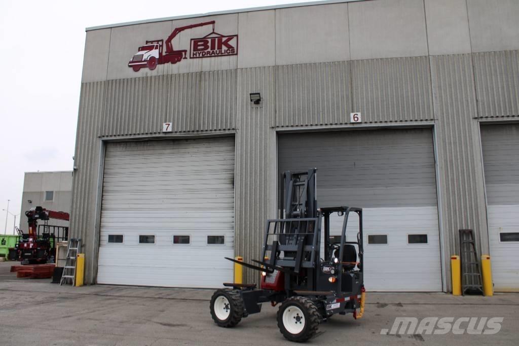 Manitou SR-55 Pacēlāju/krānu aprīkojums