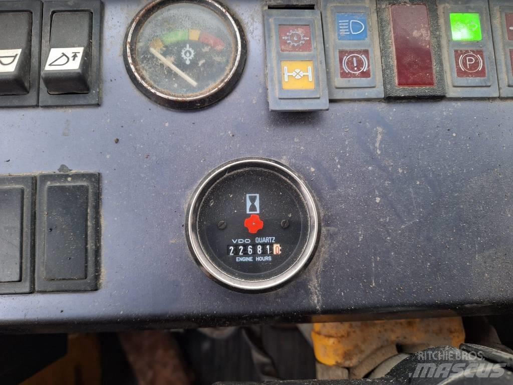 Volvo BM 4500 Iekrāvēji uz riteņiem