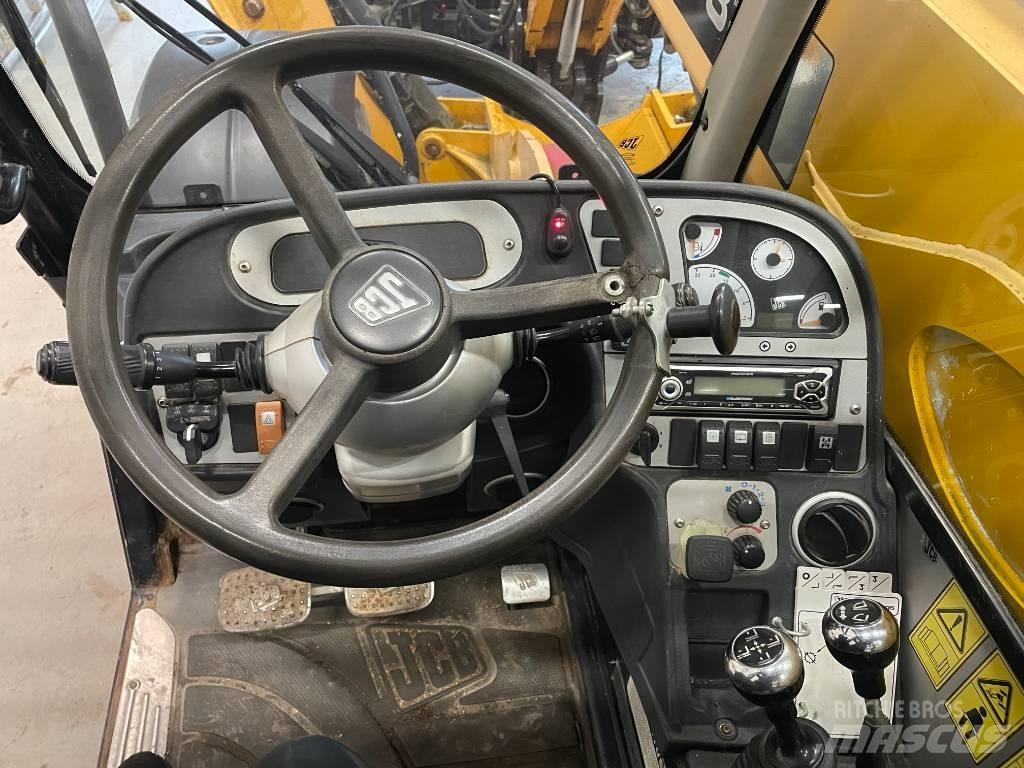JCB 533-105 Teleskopiskie manipulatori
