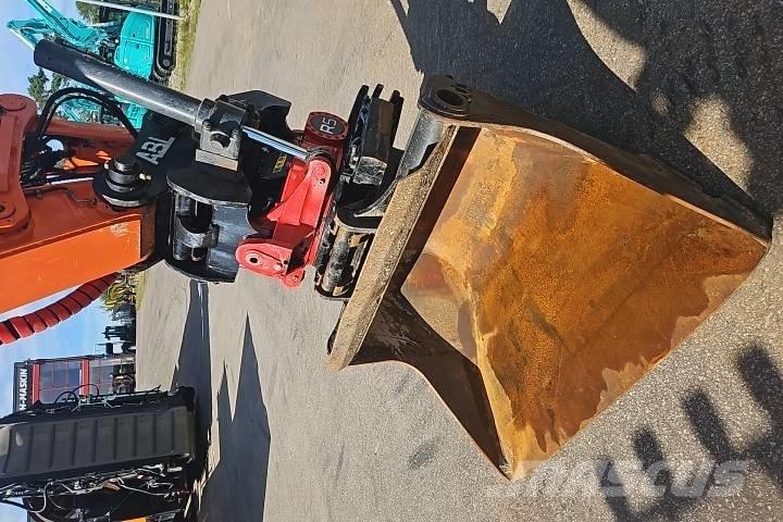Hitachi ZX 140W-6 Ekskavatori uz riteņiem