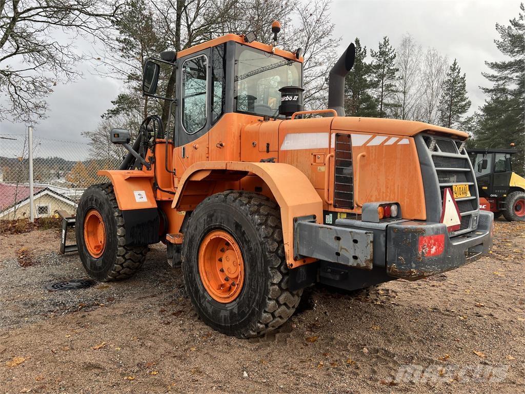 Doosan DL 200 Iekrāvēji uz riteņiem
