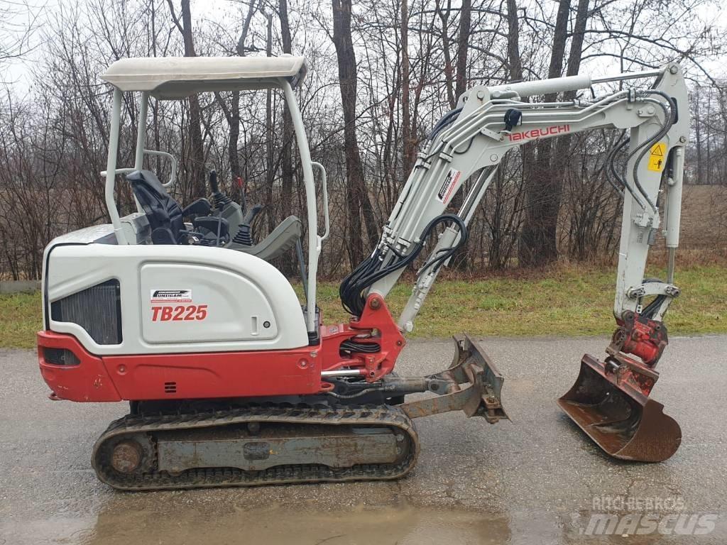 Takeuchi TB 225 Mini ekskavatori < 7 t