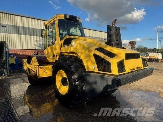 Bomag BW 216 DH-4i Vienvalča grunts veltņi