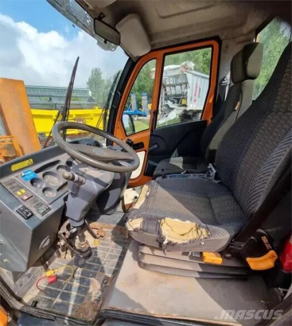 Multicar M 30 Komunālā tehnika instrumentu pārvadāšanai