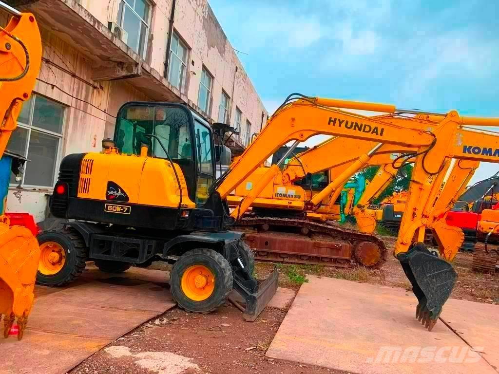 Hyundai Robex 60 W-7 Ekskavatori uz riteņiem