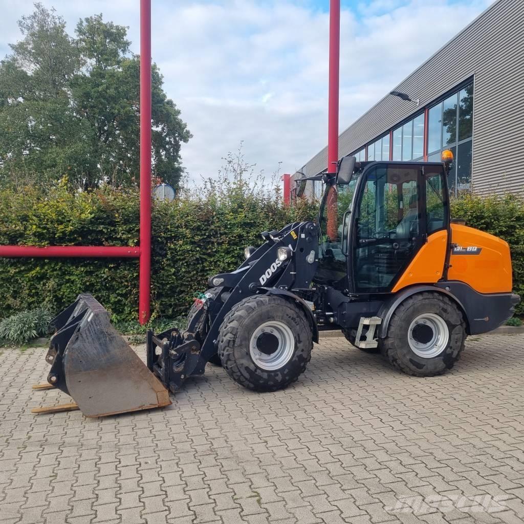 Doosan DL 80-7 Iekrāvēji uz riteņiem