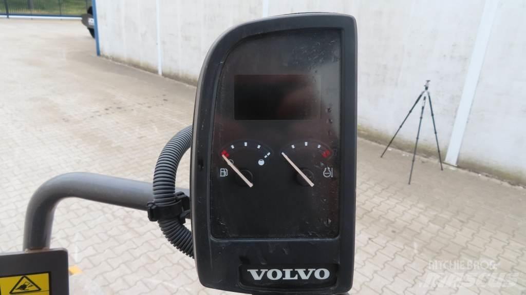 Volvo SD45B Vienvalča grunts veltņi