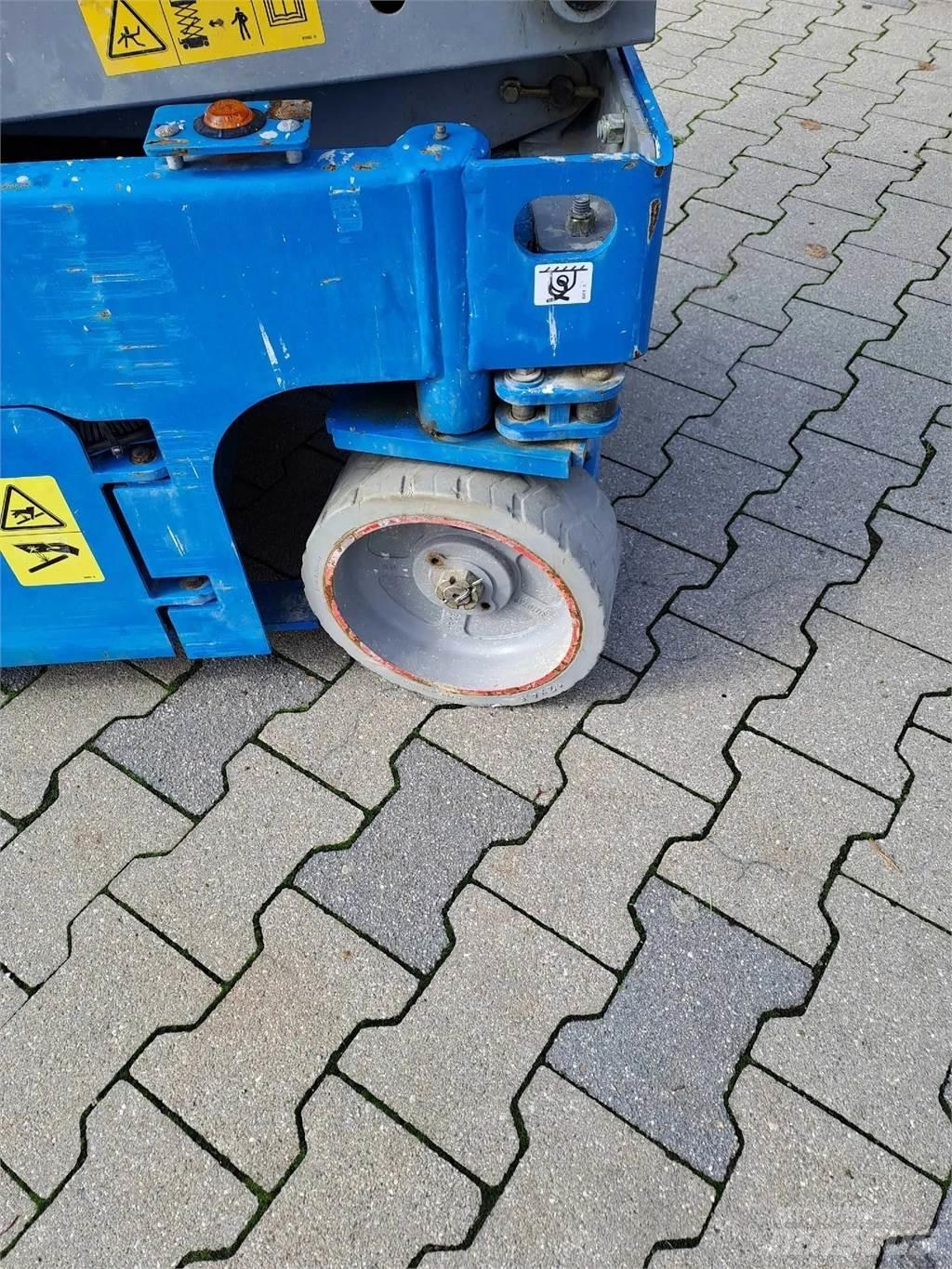 Genie GS 1932 Šķerveida pacēlāji