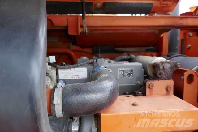 Hitachi ZX 75 US-3 Kāpurķēžu ekskavatori