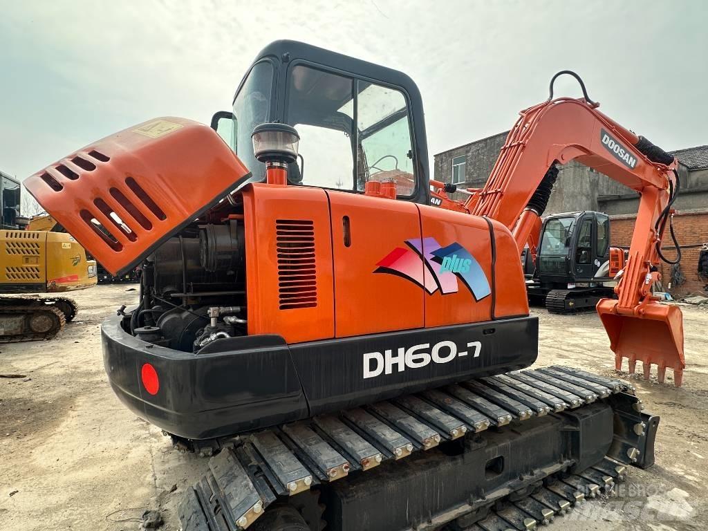 Doosan DH 60 Mini ekskavatori < 7 t