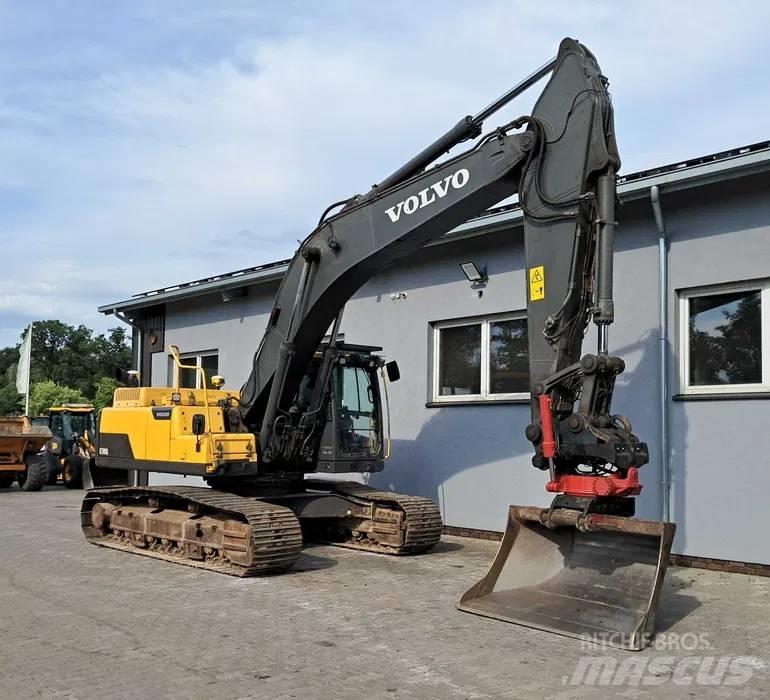 Volvo EC 300 D L Kāpurķēžu ekskavatori