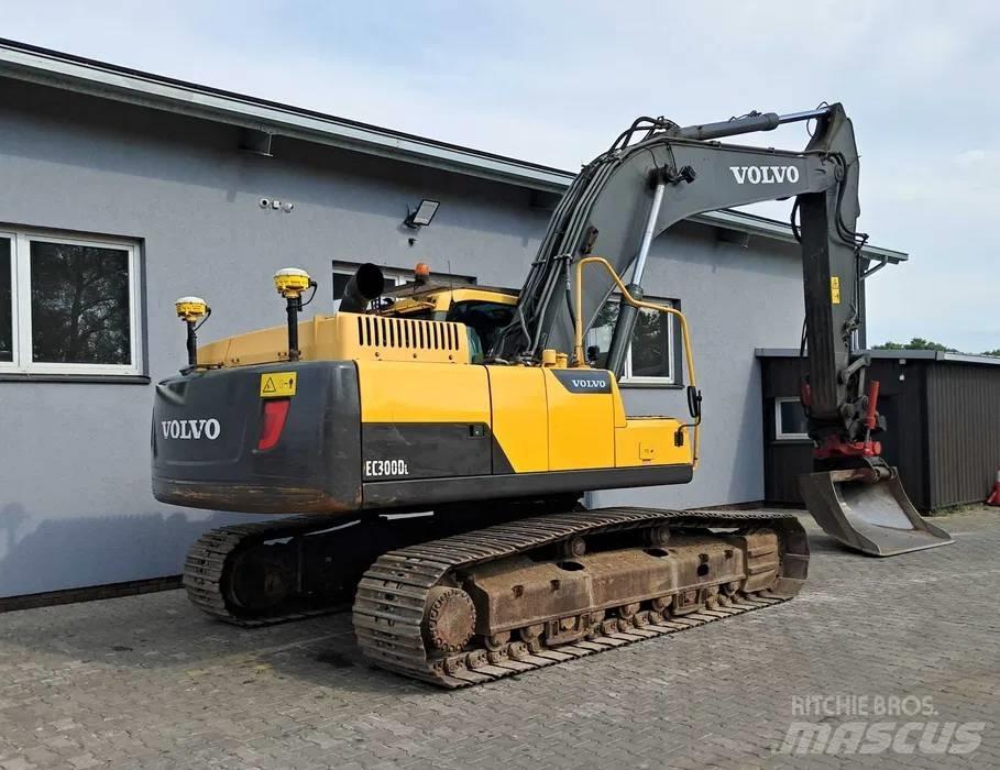 Volvo EC 300 D L Kāpurķēžu ekskavatori
