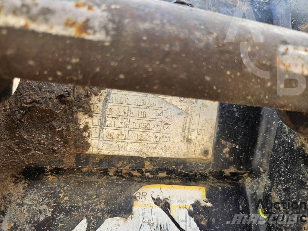 CAT 302.4 D Mini ekskavatori < 7 t