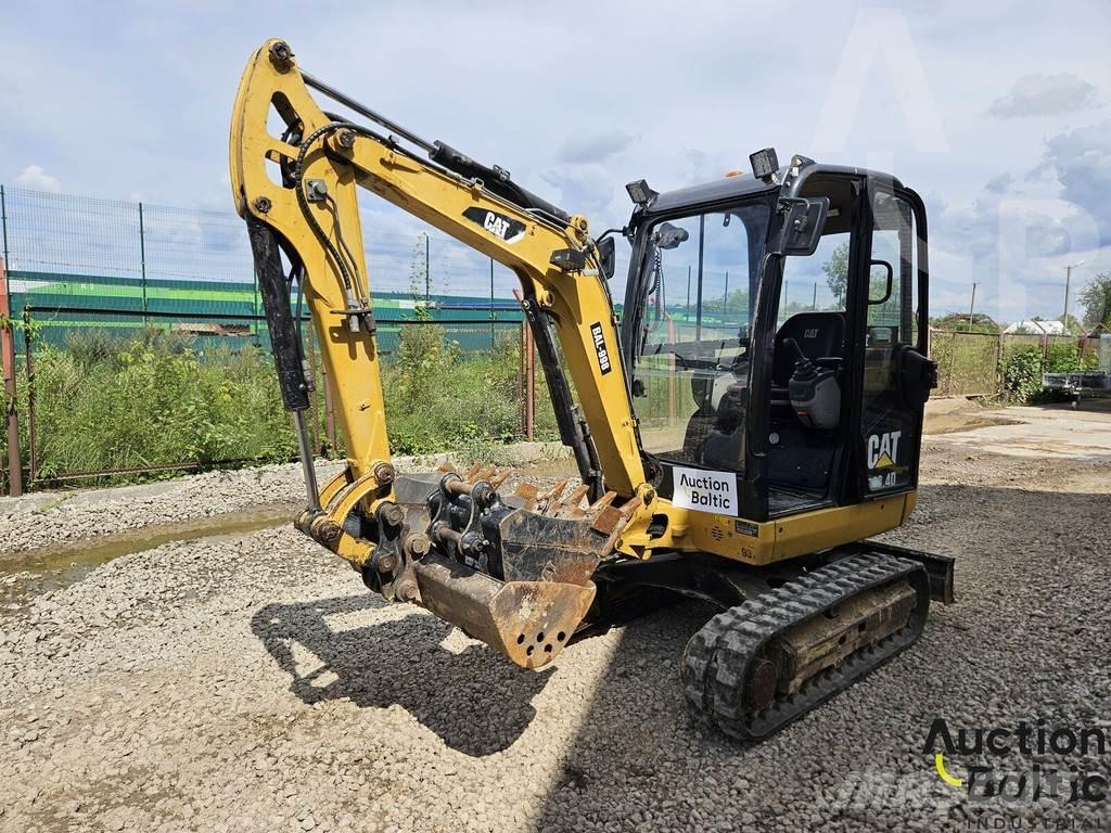 CAT 302.4 D Mini ekskavatori < 7 t