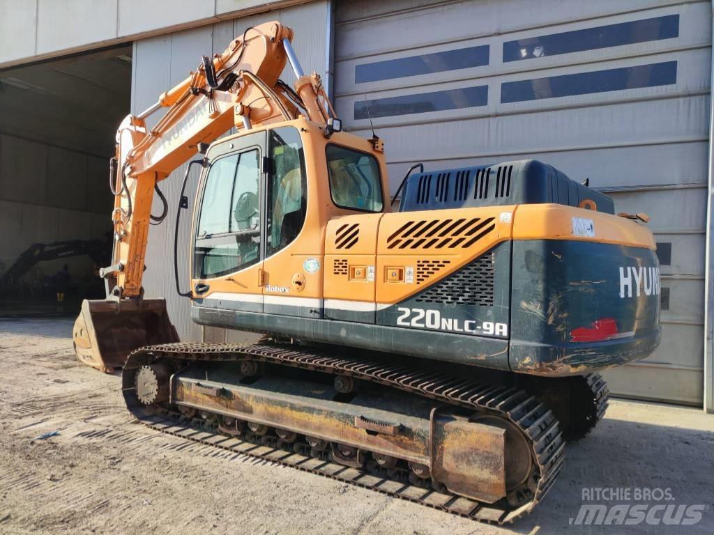 Hyundai R220NLC-9A Kāpurķēžu ekskavatori