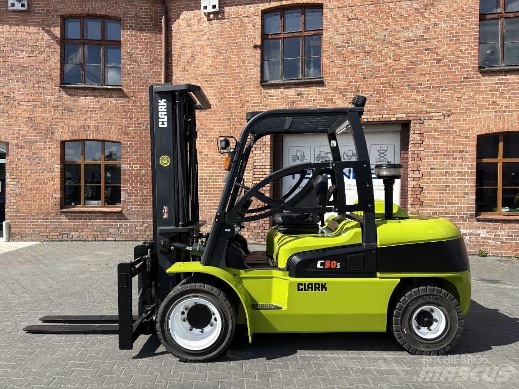 Clark C50 SD Tehnika ar dīzeļa dzinēju