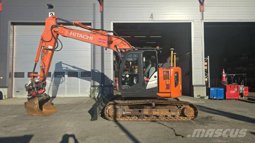 Hitachi ZX 135 US-6 Kāpurķēžu ekskavatori