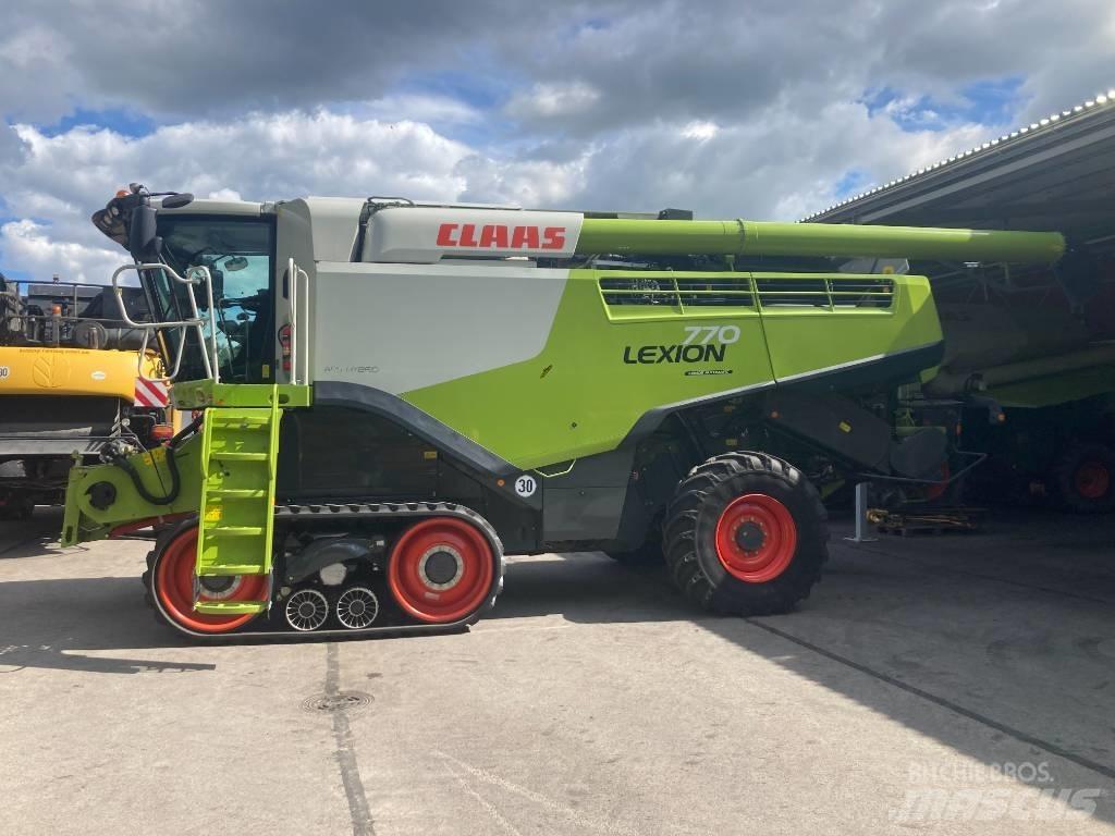 CLAAS Lexion 770 TT Ražas novākšanas kombaini