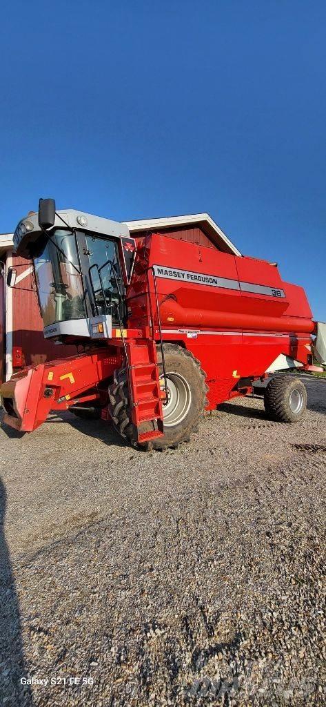 Massey Ferguson 36 Ražas novākšanas kombaini