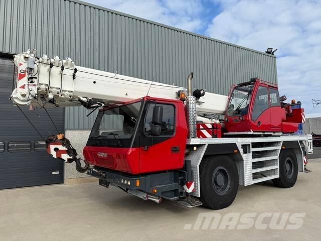 Grove GMK 2035 E Visurgājēji celtņi