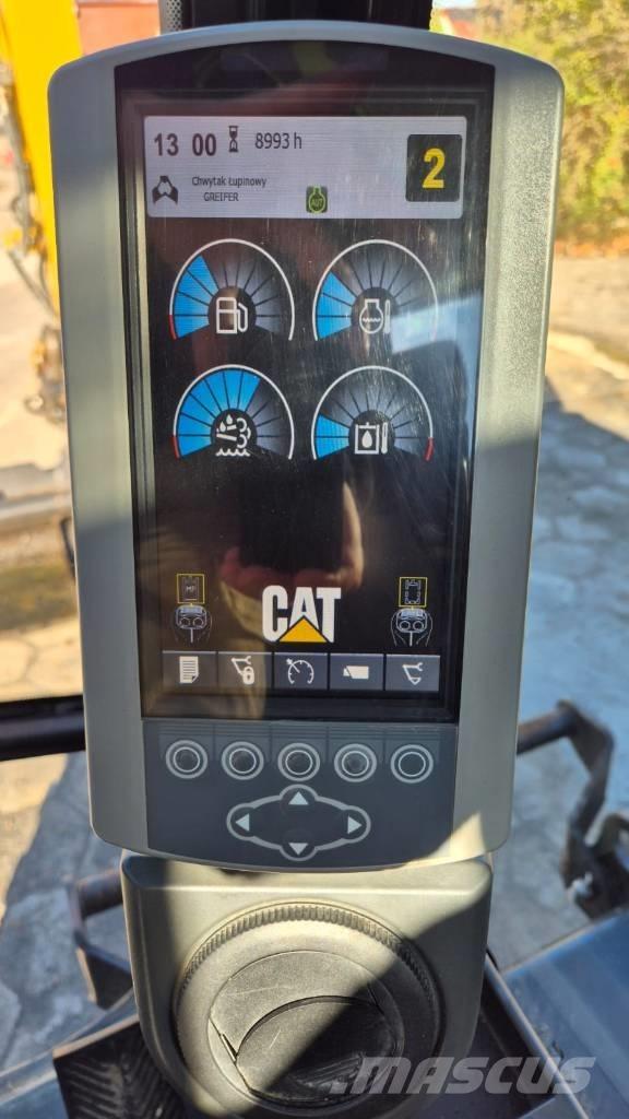 CAT M 313 D Ekskavatori uz riteņiem