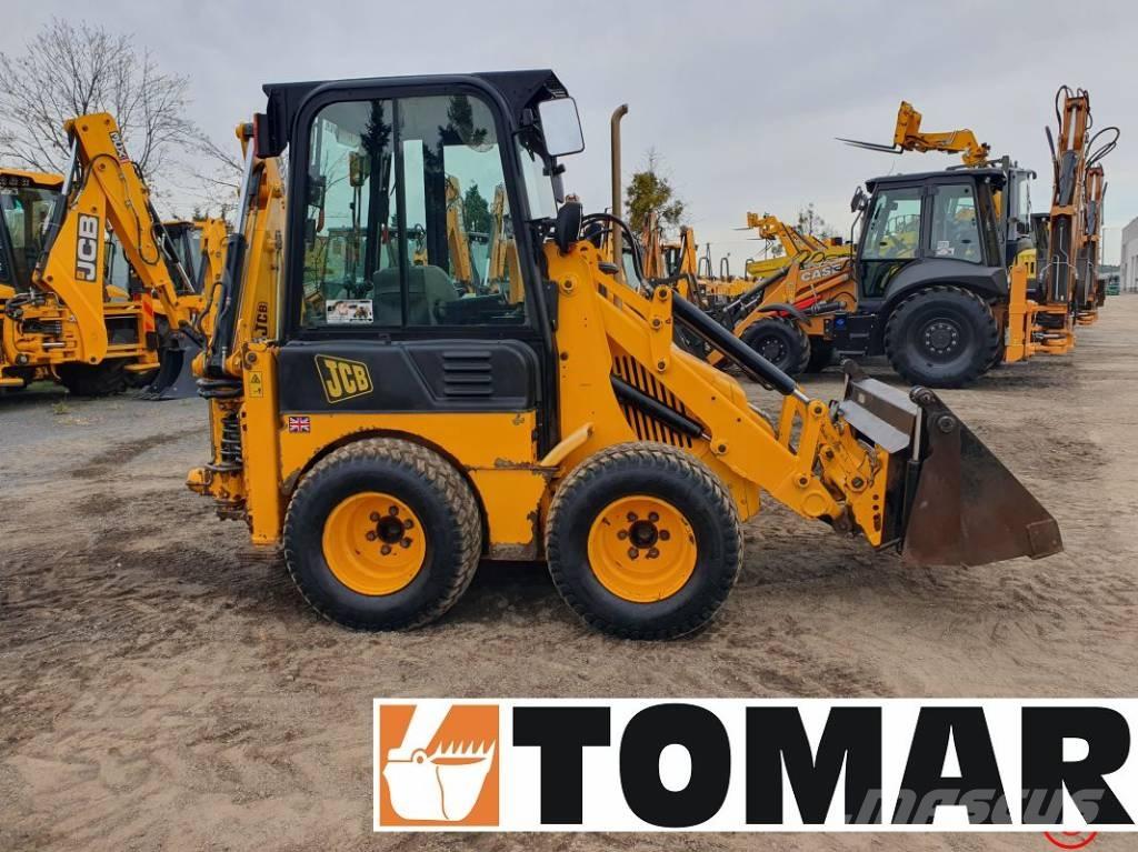 JCB 1 CX Ekskavatori-iekrāvēji