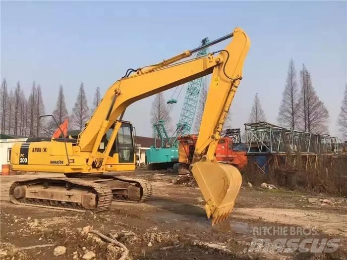Komatsu PC 200-7 Kāpurķēžu ekskavatori