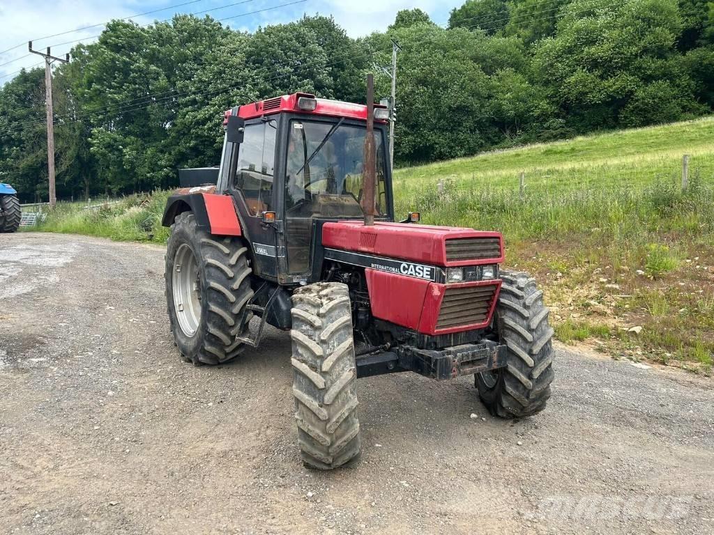 CASE 956XL Traktori