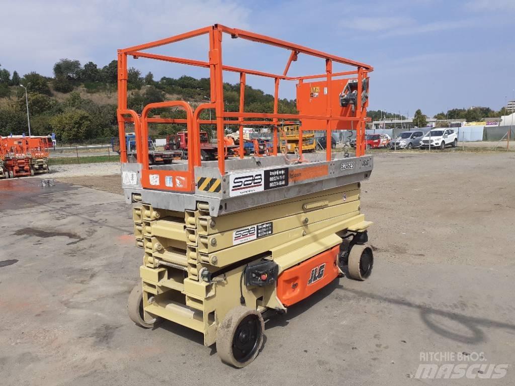 JLG 3246 ES Šķerveida pacēlāji