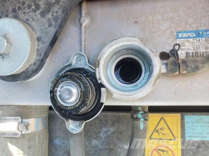 Komatsu PC 200 Kāpurķēžu ekskavatori