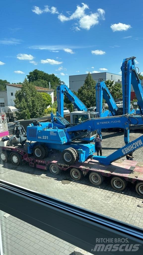 Fuchs MHL 331 C Industriālie iekrāvēji