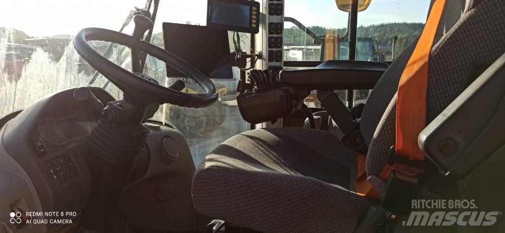 Volvo L 120 H Iekrāvēji uz riteņiem
