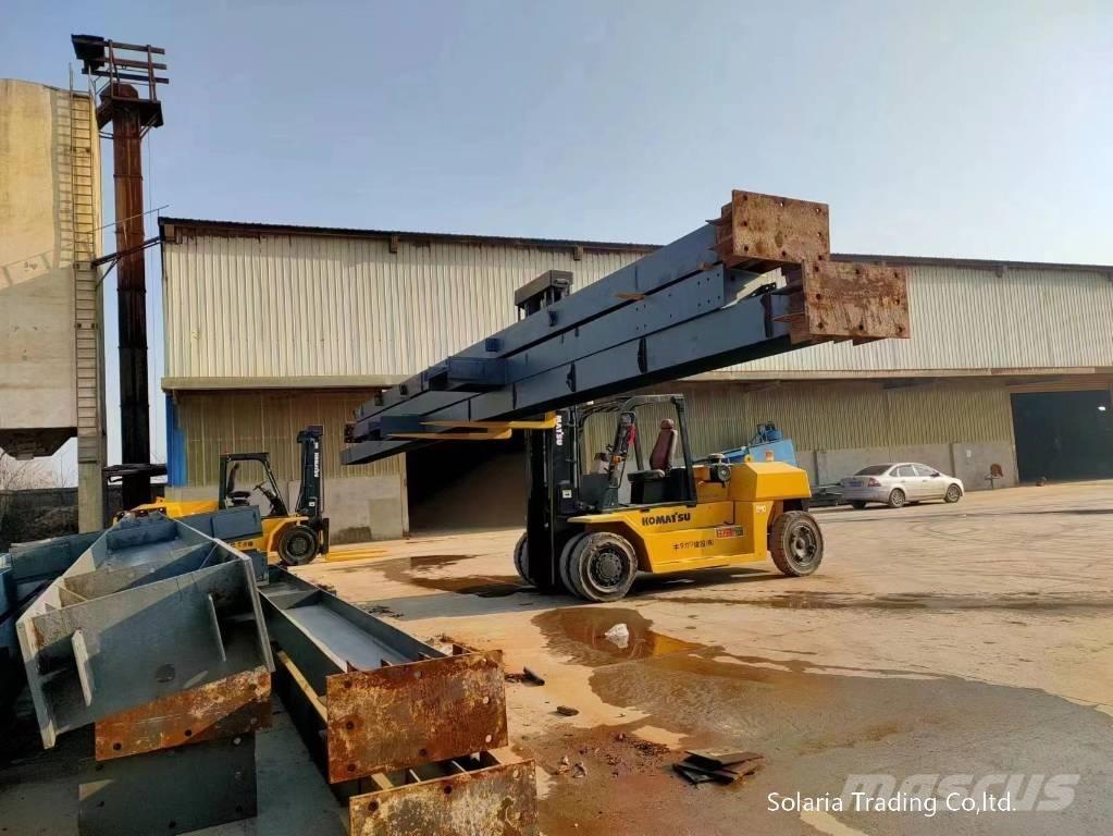 Komatsu FD 160E-8 Tehnika ar dīzeļa dzinēju