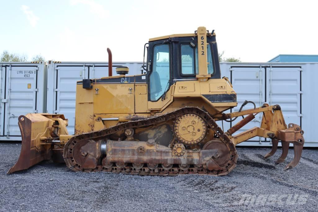 CAT D 6 M XL Kāpurķēžu buldozeri
