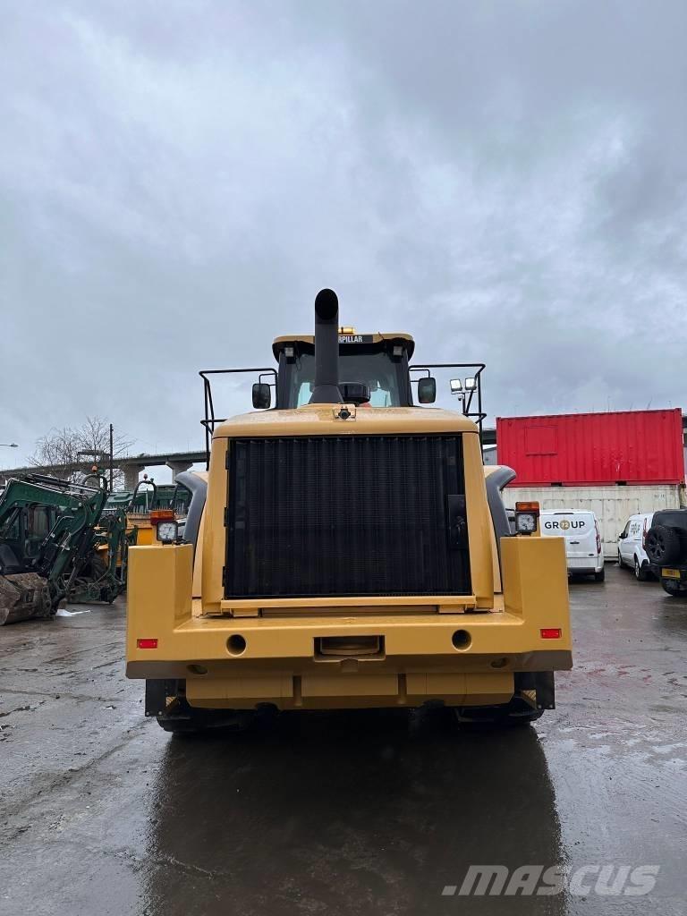 CAT 980H Iekrāvēji uz riteņiem