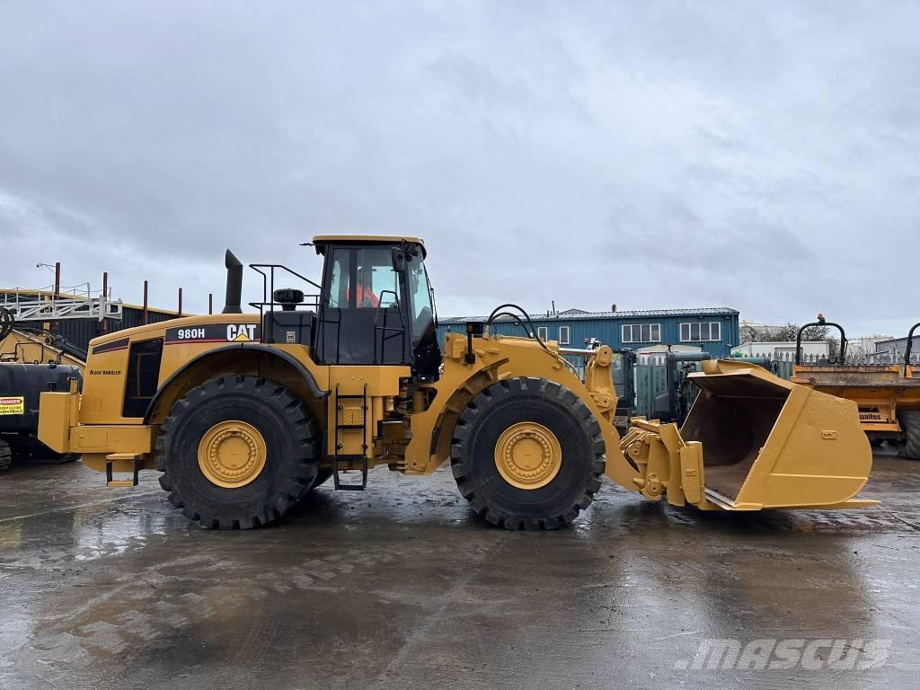 CAT 980H Iekrāvēji uz riteņiem