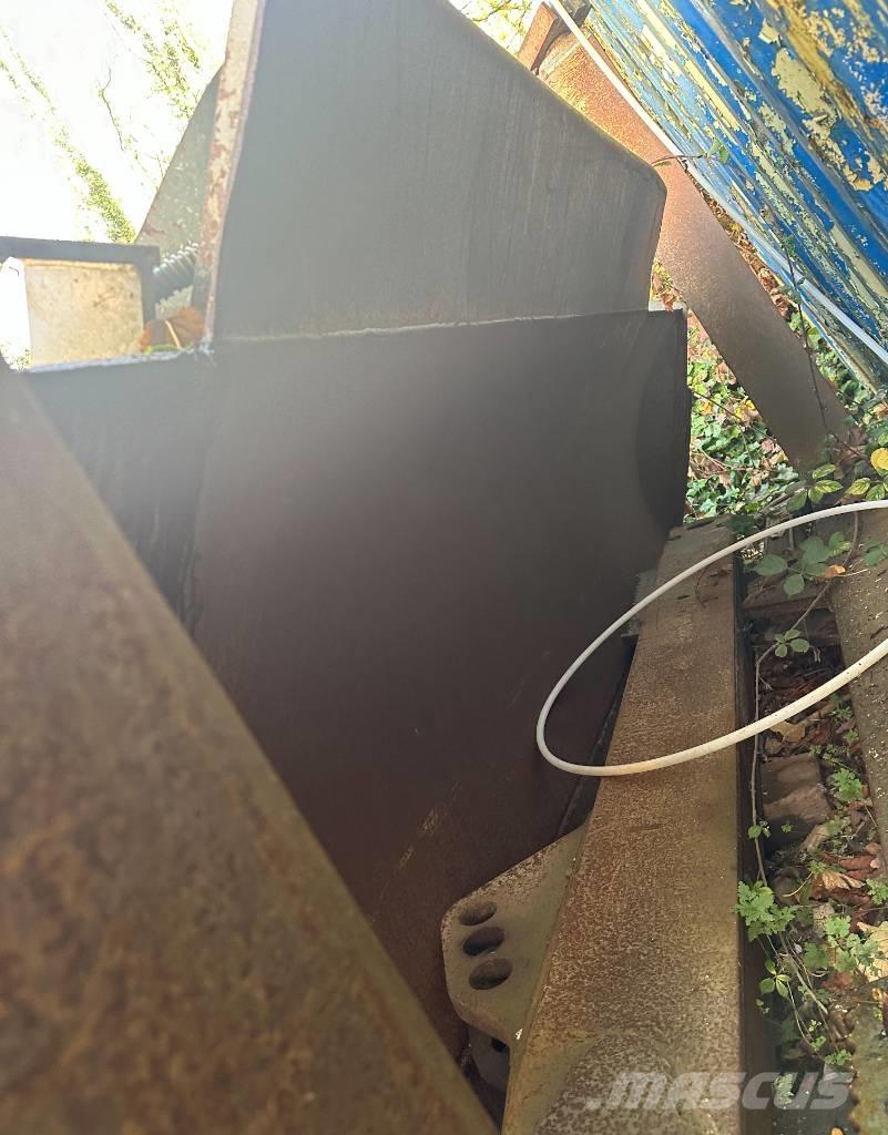 Liebherr PR 736 LGP Kāpurķēžu buldozeri