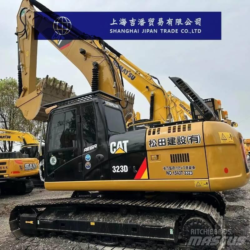 CAT 323 D Kāpurķēžu ekskavatori