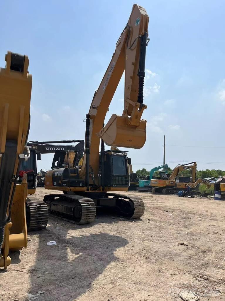 CAT 330D2 Kāpurķēžu ekskavatori