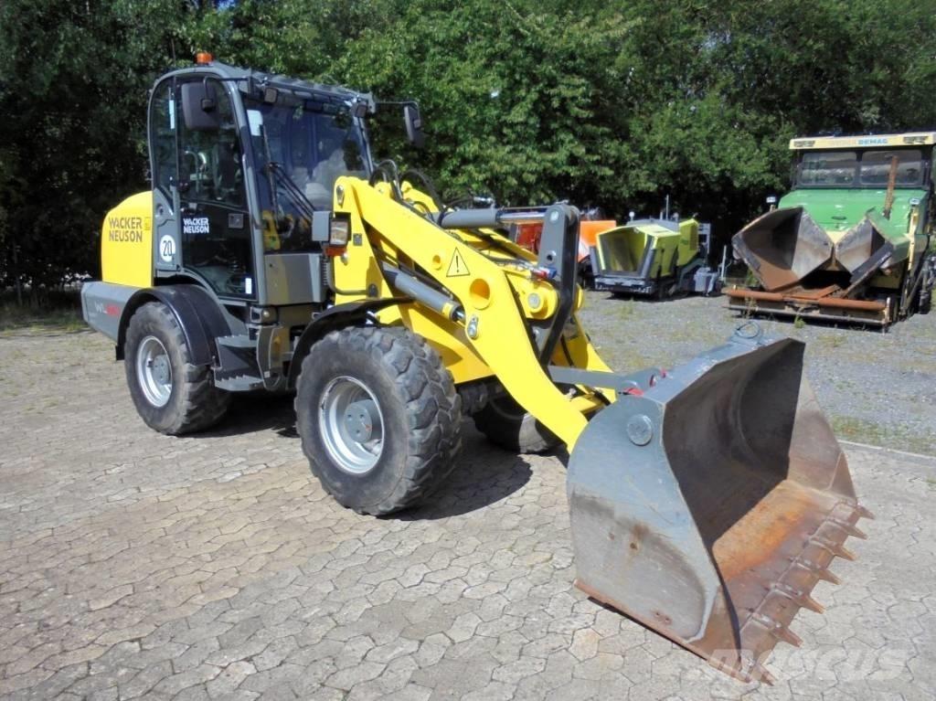 Wacker WL 60 Iekrāvēji uz riteņiem