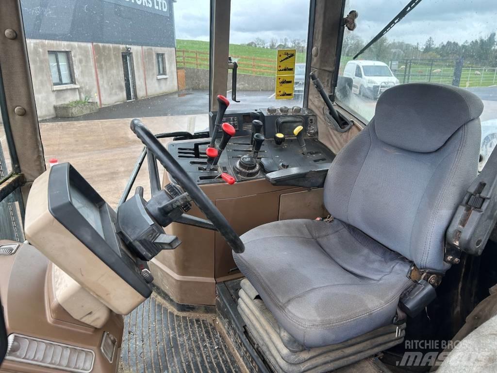John Deere 6600 Traktori