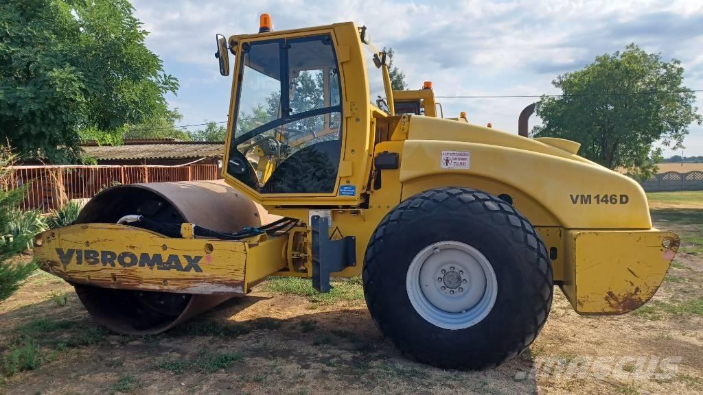 JCB VM 146 Vienvalča grunts veltņi