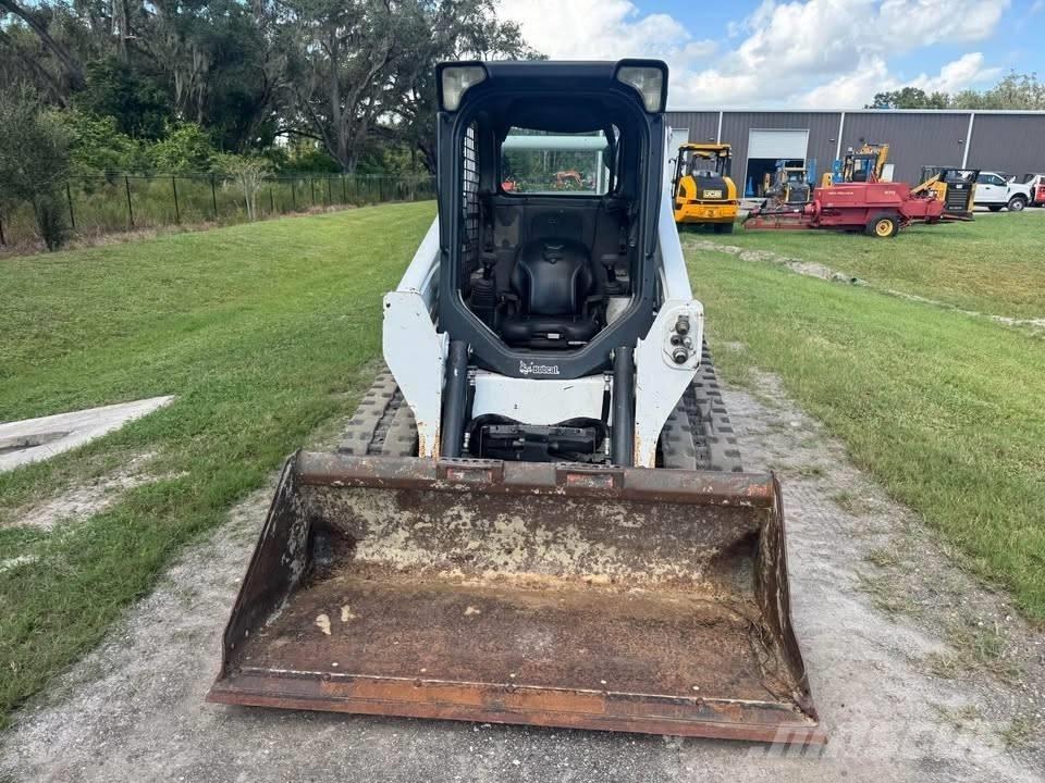 Bobcat T 590 Lietoti riteņu kompaktiekrāvēji