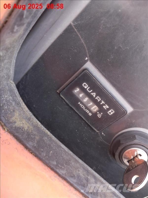 JLG 600 AJ Strēles pacēlāji