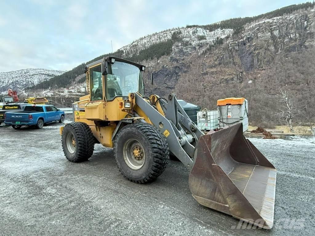 Volvo L 50 B Iekrāvēji uz riteņiem