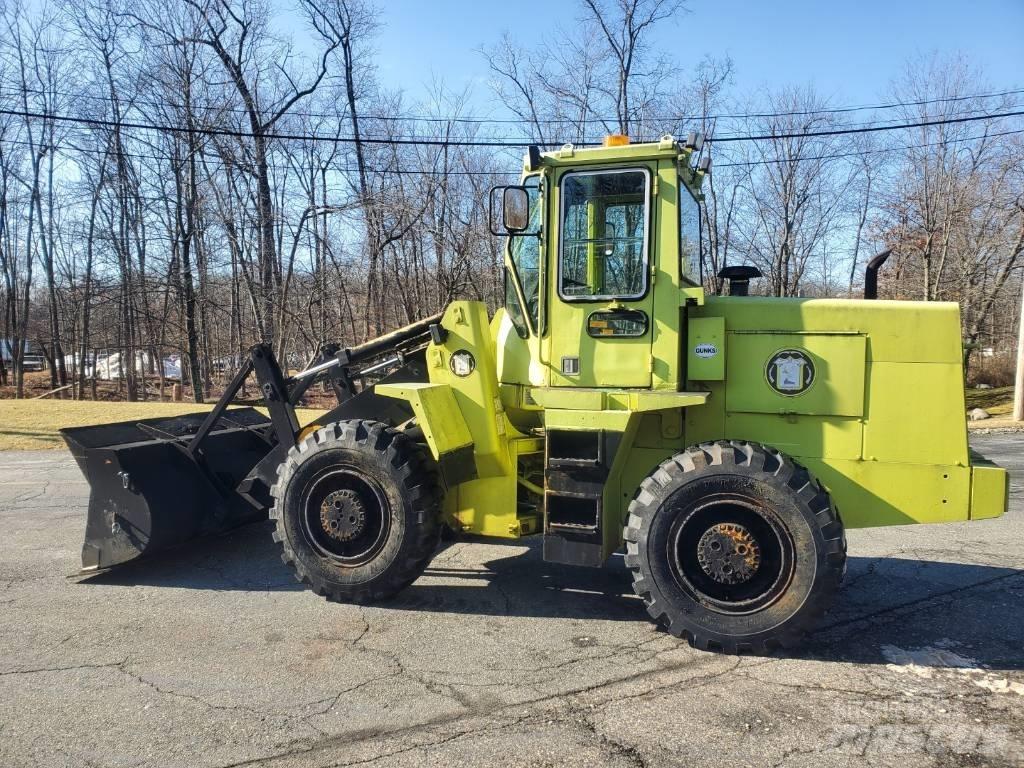 Clark Michigan 35C Iekrāvēji uz riteņiem