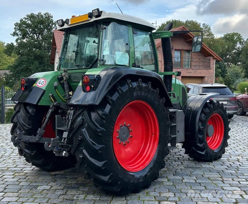 Fendt 820 VO Traktori