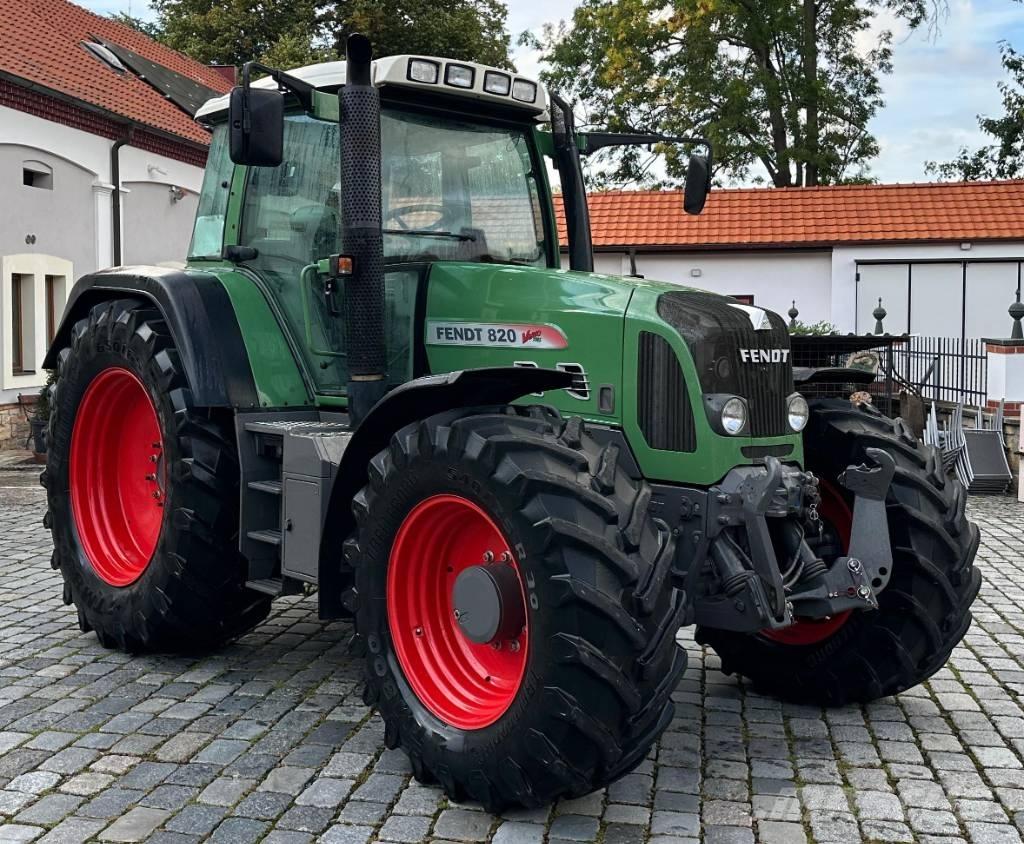 Fendt 820 VO Traktori